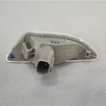 Lumină laterală și semnalizare pentru Southeast DX3, modele 16–22 | Mr Foglamp, material PC, model 80B19A001, durată de viață 5000 ore