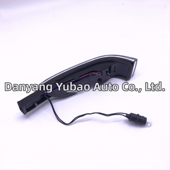 Svetlo spätného zrkadla pre Mercedes-Benz W164/W251 GL/ML – Youbao, model 1648200521/0621