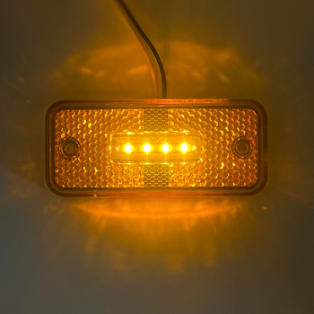 Luminile laterale de camion 4 LED, sursă LED, tensiune 12/24V, corp ABS, flux luminos 5000 lm, viață 10000 h