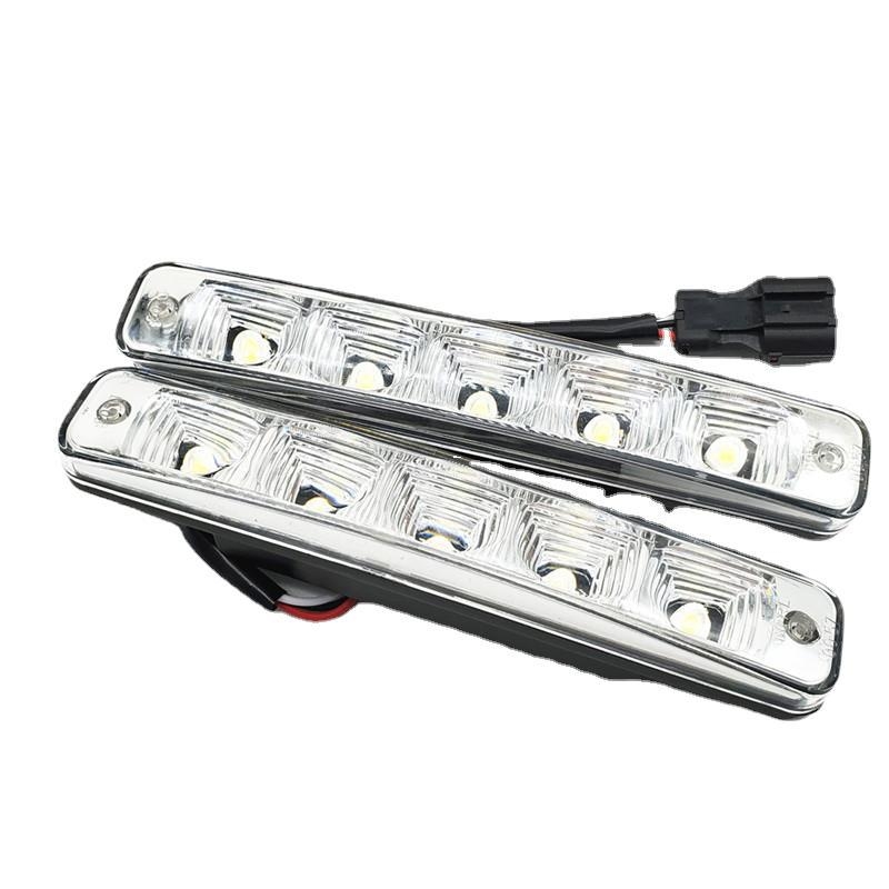 Univerzális autó LED nappali világítás, vízálló, 12V, 10W, lencse, Modell D03