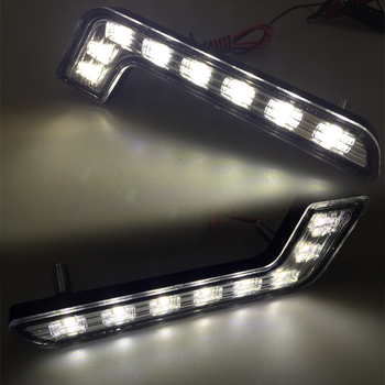 7 alakú LED nappali menetfény (DRL), 12V, 12W, 5050 SMD LEDek, univerzális illeszkedés