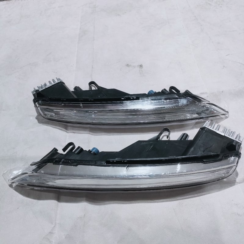 LED дневни светлини за Porsche Cayenne 2015-2017, предна броня; ABS, 12V; части 95863118130/18230 и 7P5941181J/82J