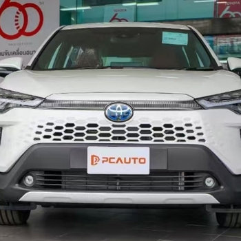 LED dnevna svjetla i pokazivači smjera za Toyota Corolla Cross 2021
