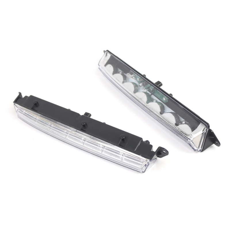 LED-uri de zi pentru Mercedes X164 X166 GL320 GL350 ML63 AMG (07–13); Material: PC+LED; Sursă de lumină: LED; Durata de viață: 50000 h; Număr piese: A1649060451, A1649060351