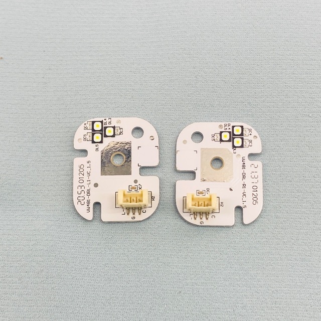 LED dnevna svjetla za Volkswagen Magotan B8 (21-23) DRL