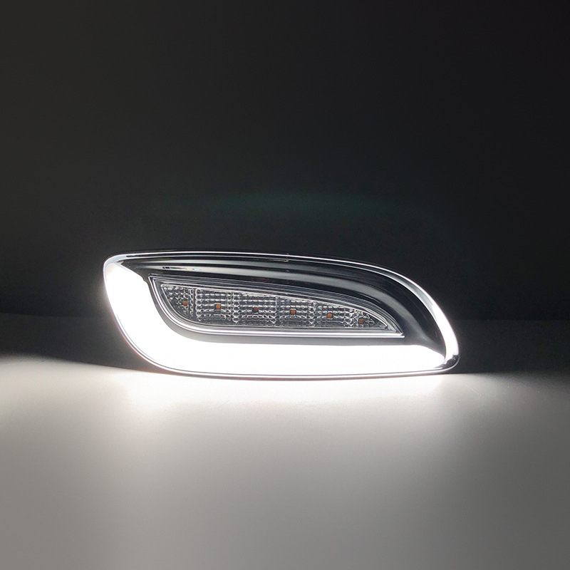 LED dnevna svjetla s indikatorima za Lexus RX330 RX350 (03-09)