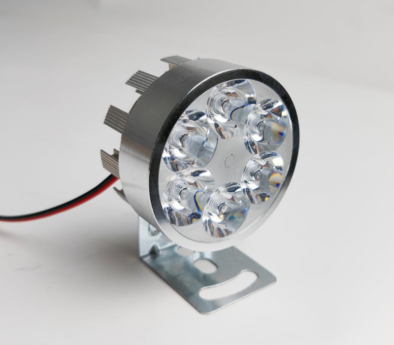 LED reflektor za električna bicikla i motocikle, 6x3030 LED, 6W, 12-85V, aluminijsko kućište, 100 lm