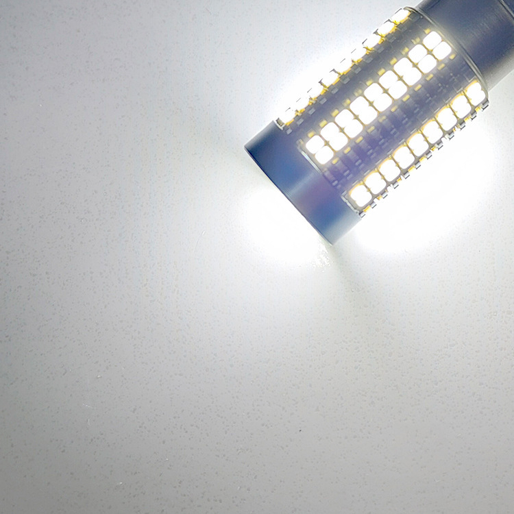 Motociklističko LED prednje svjetlo s aluminijskim kućištem, 12-24V, 1200 lm, 18W visoki / 6W niski, kompatibilno s H4, H6/BA20D, P15D