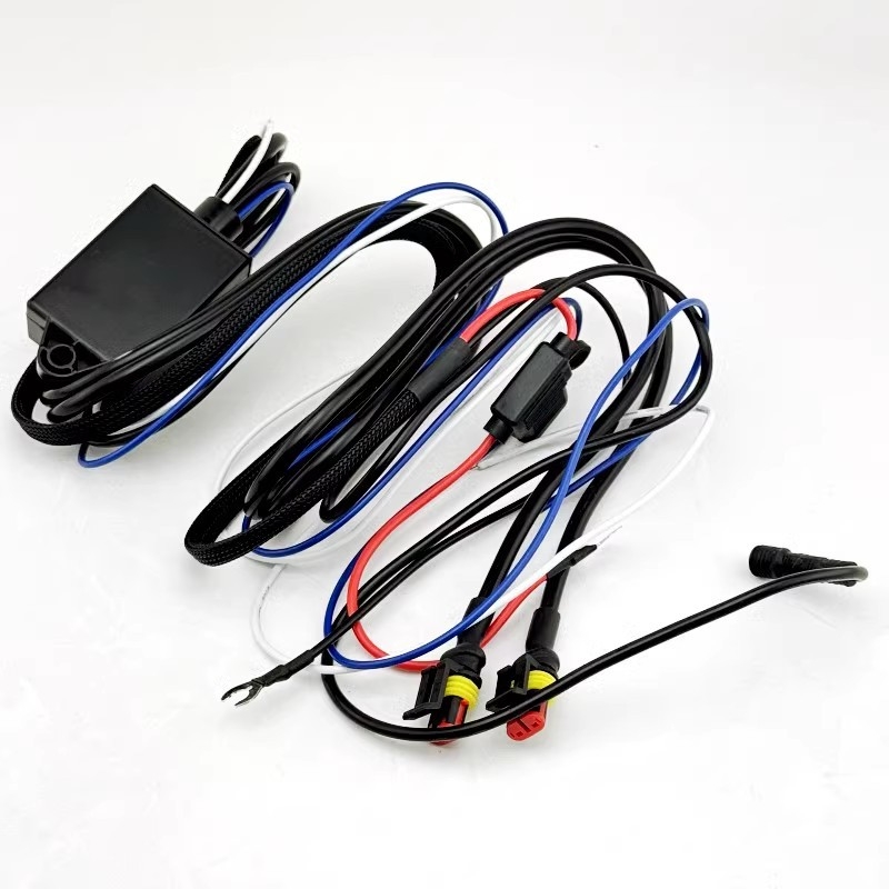 Prekidač LED svjetla za motocikl s dvostrukim OKRUGOM, daljinsko upravljanje – model G885, 120W, 9-24V, 10A