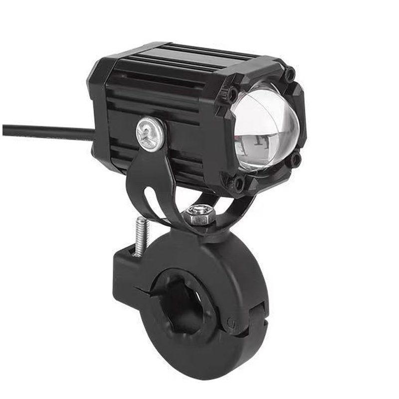 LED reflektor s vanjskim strobom za motocikle i električna vozila, kompaktni laserski far