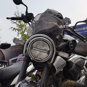 Капак за фар Yamaha YBR125 (офроуд), метално-пластмасов корпус, модел YBR, съвместим с Tianjian YBR125