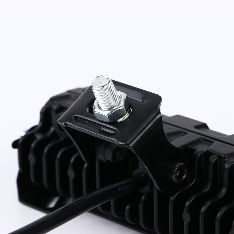 Vanjsko LED svjetlo za motocikl s četiri LED diode – vodootporan spot rasvjeta