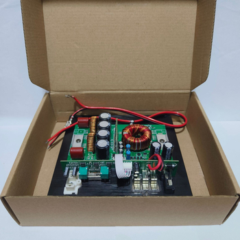 Kojieshi digitalni ploča za auto audio pojačalo, 12V, 800W, kućište od aluminijske legure, 0,8 kg, distorzija 0,1%