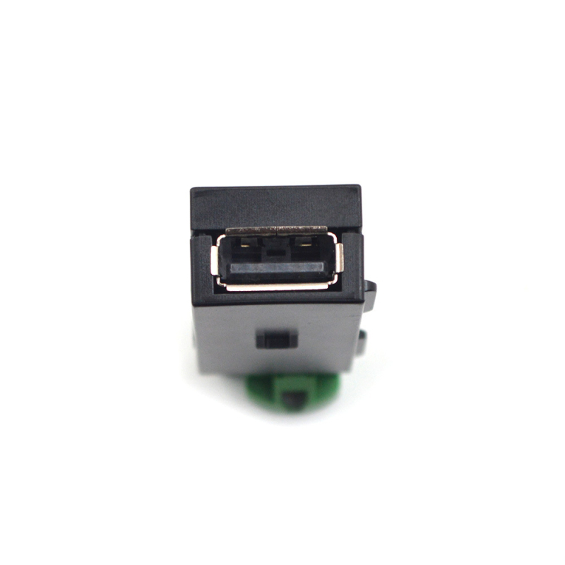 Set za Retrofit CarPlay za VW Golf 7 sa USB prekidačem i kabelom — Model 5Q0035726E