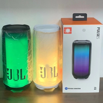 PULSE5 Bluetooth колона със субуфер, настолна, пулсиращи LED светлини (Bluetooth 5.0, 10W, 100Hz-20kHz, IPX2, вградена батерия)