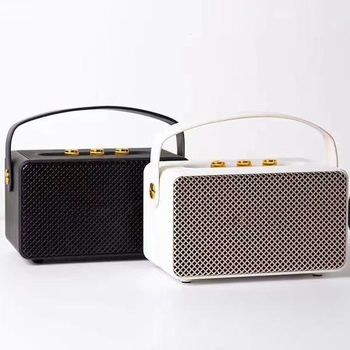 Boxă Bluetooth 5.3 • Putere 10W • Baterie încorporată 1200–2000 mAh • Domeniu de frecvențe 20 Hz–20 kHz • Slot pentru card de memorie