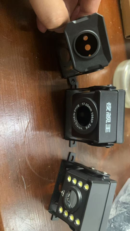 Monitors za vozilo za retrovizor s kamerom, model 123, materijal: umjetna ploča