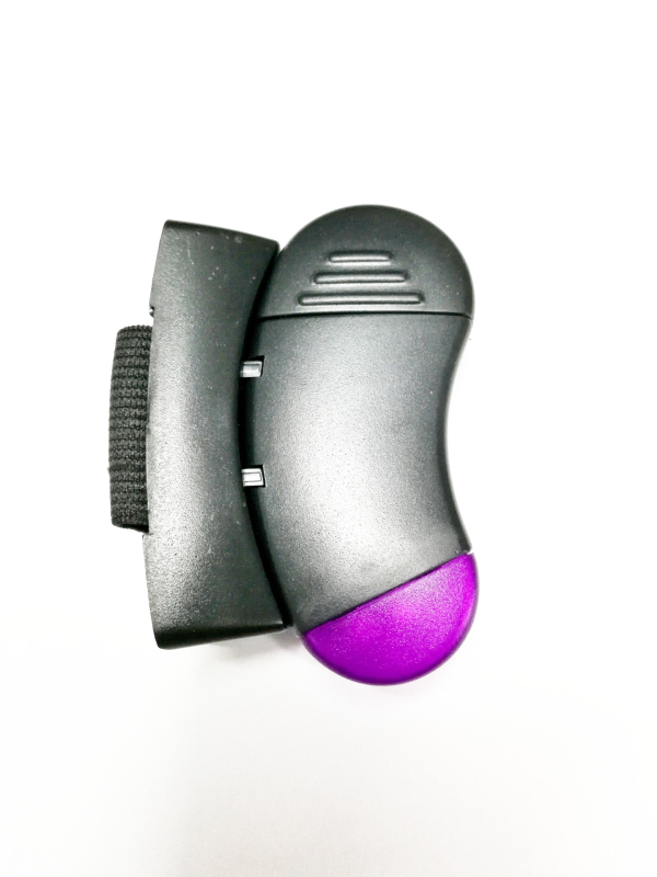 Automobilski LCD zaslon, model 7010 s kvadratnim upravljačem, materijal: plast/elektronika, težina 0.1