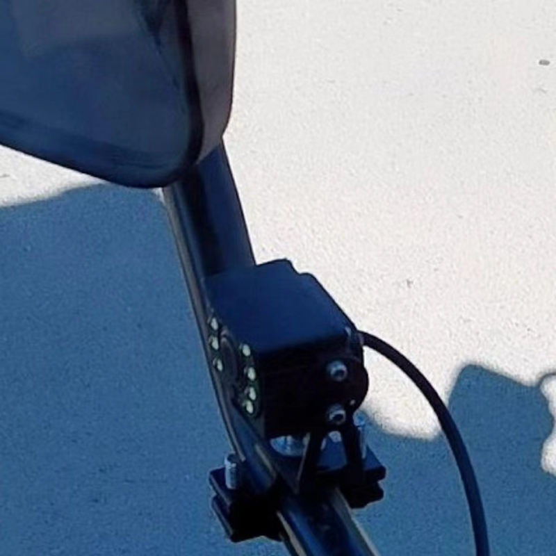 Držač kamere za kamion s 360° rotacijom za bočni pogled i četverokanalski zaslon