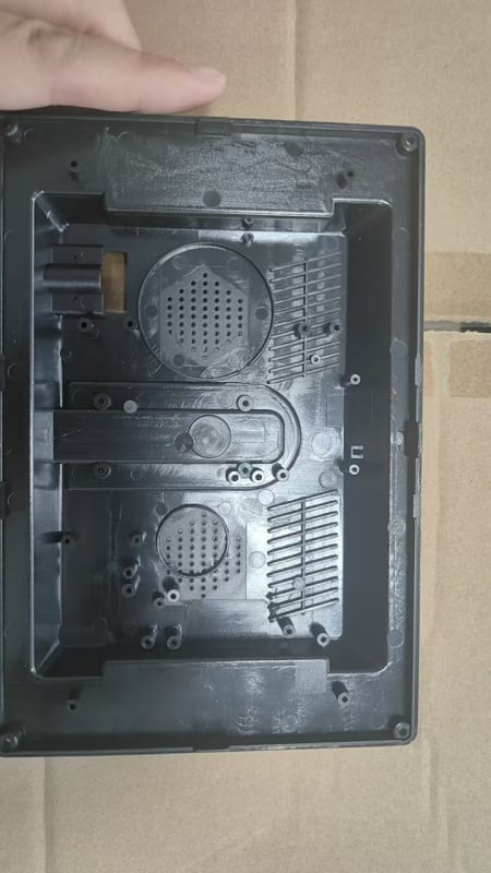 Kućište auto monitora s IPS 1024x600, ABS, za kamione i autobuse