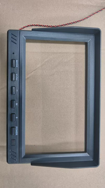 Kućište auto monitora s IPS 1024x600, ABS, za kamione i autobuse