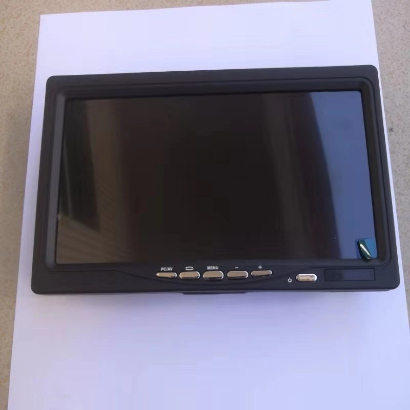 BFM-700 auto LCD zaslon, TFT, AV ulaz, rezolucija 480x234, širina pojasa 100 MHz