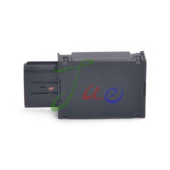 Radar de parcare pentru Toyota Camry – model 89341-58030-B3, 4 senzori, rază de detecție 80 cm