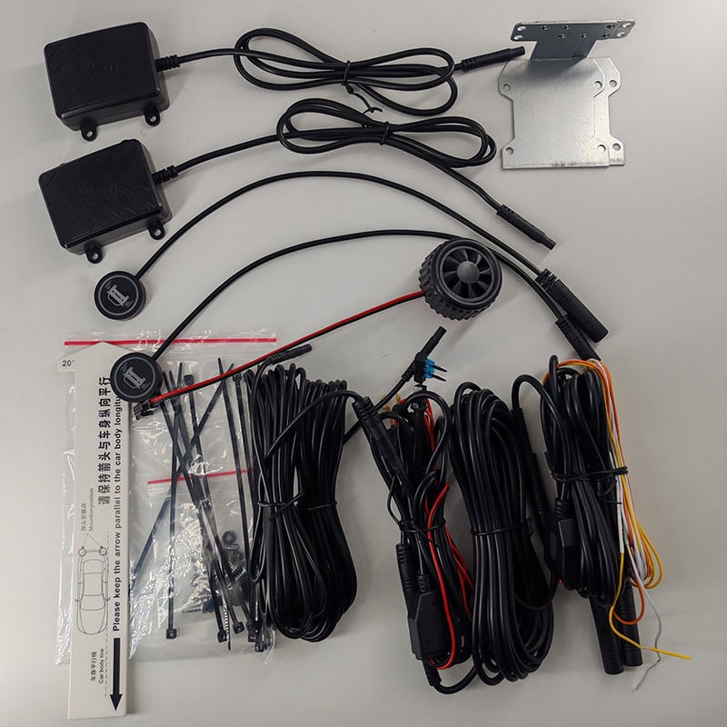 Sistem de monitorizare a unghiurilor moarte cu radar 24GHz, model 24G-V3-01, alimentare 12V, rază de detecție 20 m, universal pentru mașini