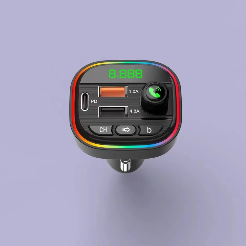 Automobilski Bluetooth prijemnik s Hands-Free i FM transmiterom, dvostruki USB punjač, upaljač (Model L01, 12V, USB MP3, monohromatski zaslon)