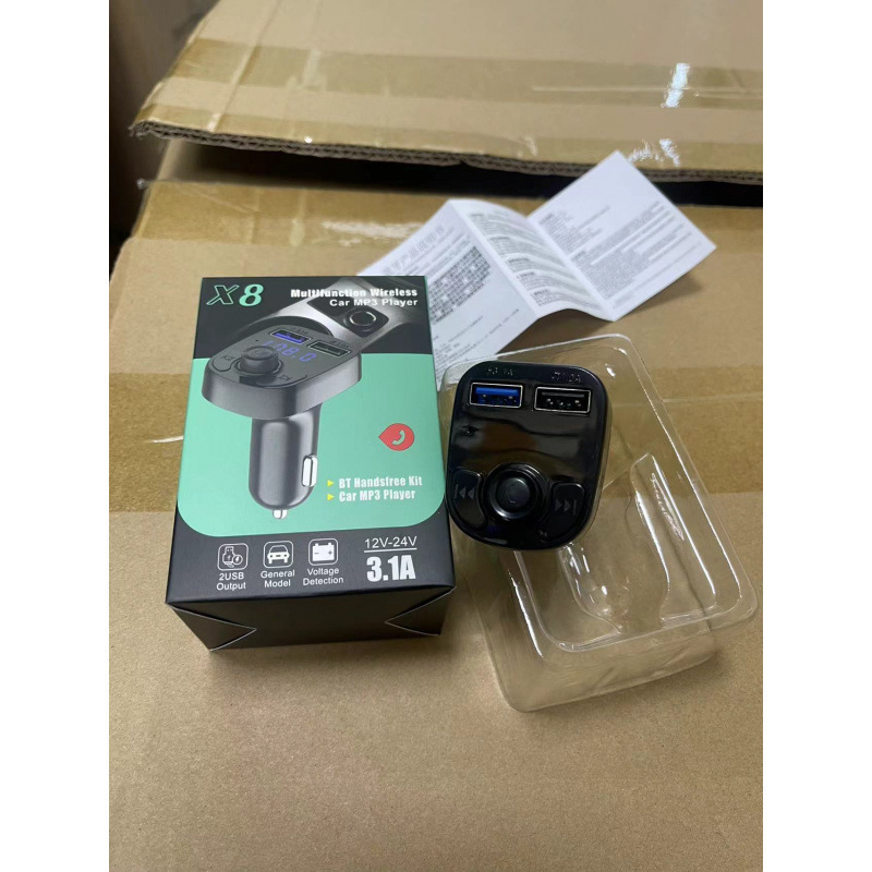 Automobilski Bluetooth MP3 player s FM transmiterom, Hands-Free, PD20W brzo punjenje, DC 12-24-30V napajanje, monohromatski zaslon