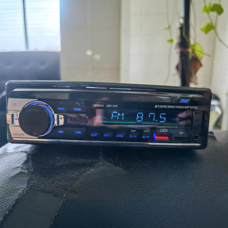 530 Bluetooth automobilski MP3 player s USB/TF karticom, radiom i hands-free pozivima