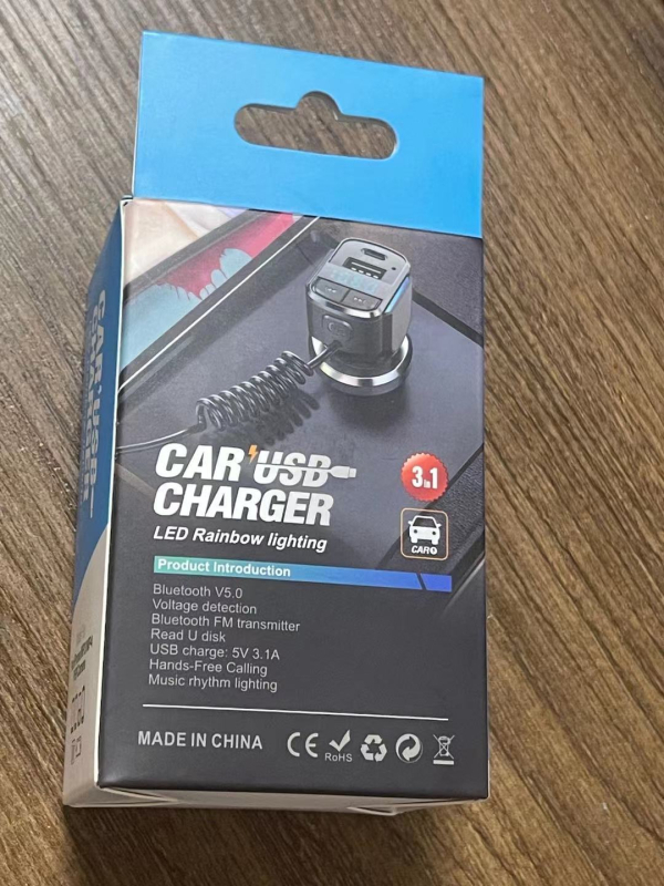 Automobilski Bluetooth MP3 player u stilu zapaljive cigarete, hands-free, model C32, 12–24V, PD Type-C USB, FM tuner, trajanje reprodukcije 2222
