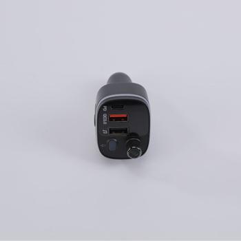 MP3 prehrávač do auta s Bluetooth prijímačom, FM vysielačom, hands-free hovory, bezstratný zvuk