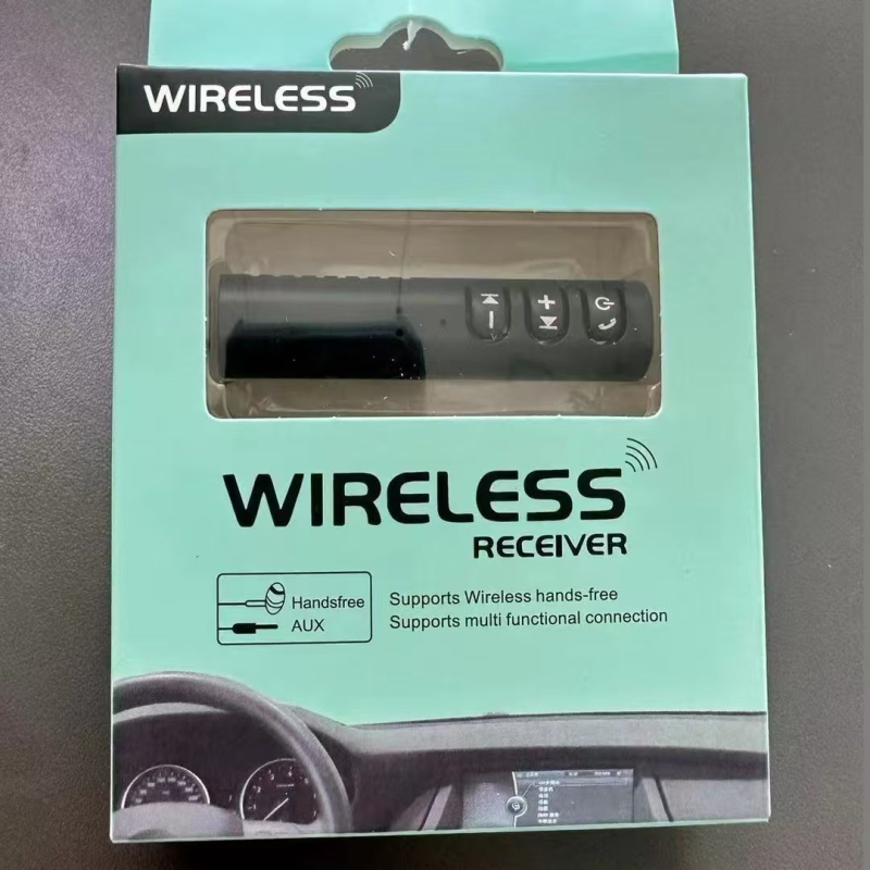 Automobilinis Bluetooth Hands-Free įrenginys, 3,5 mm AUX, Bluetooth išvestis, ABS korpusas, nešiojamas tiesioginis kištukas