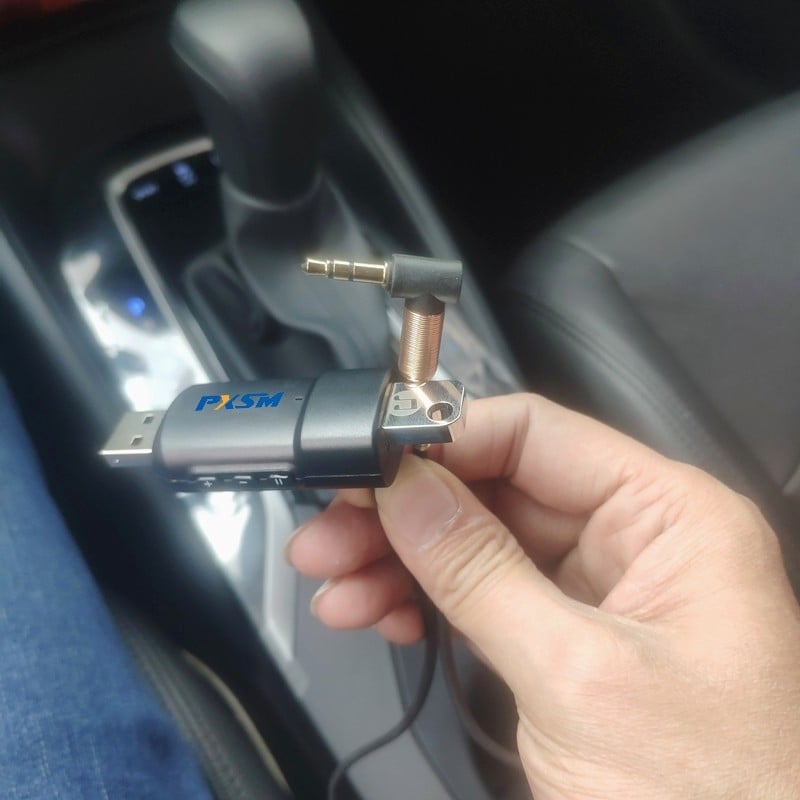 MP3 USB player za Wuling Changan vozilo A4A6 — konverzija AUX na USB