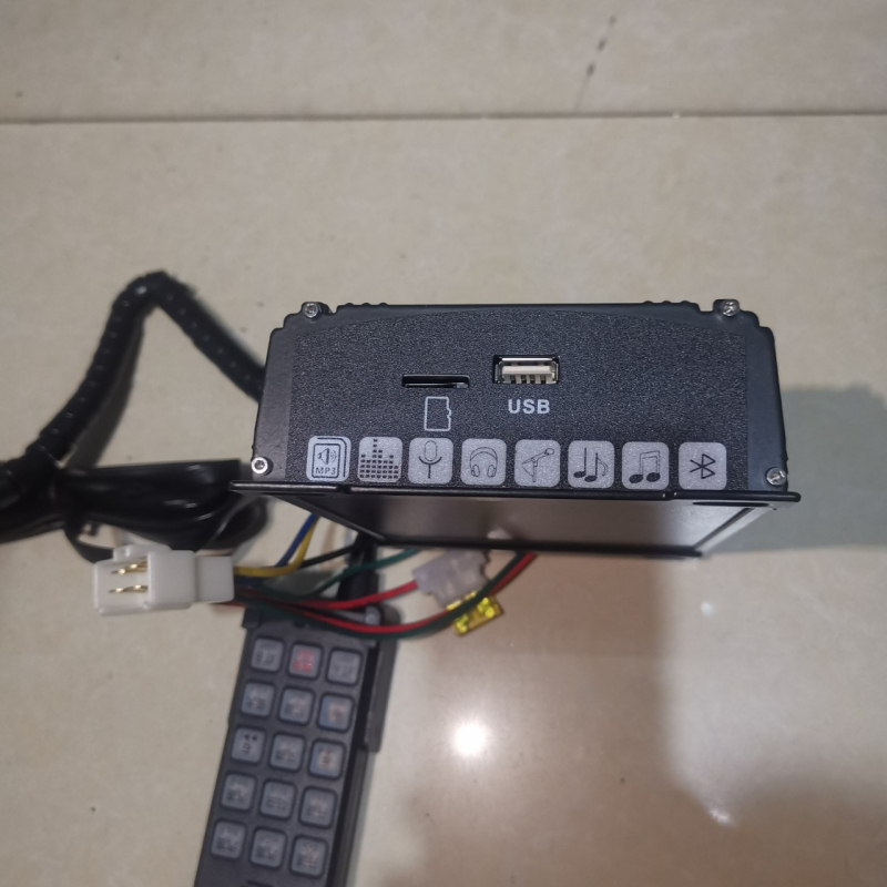 USB възпроизвеждащ високоговорител с контролер за предаване, 200W за автомобилни модификации