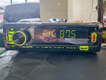 1789 Bluetooth automobilni MP3 player s FM radiom, 3,0 inčni zaslon