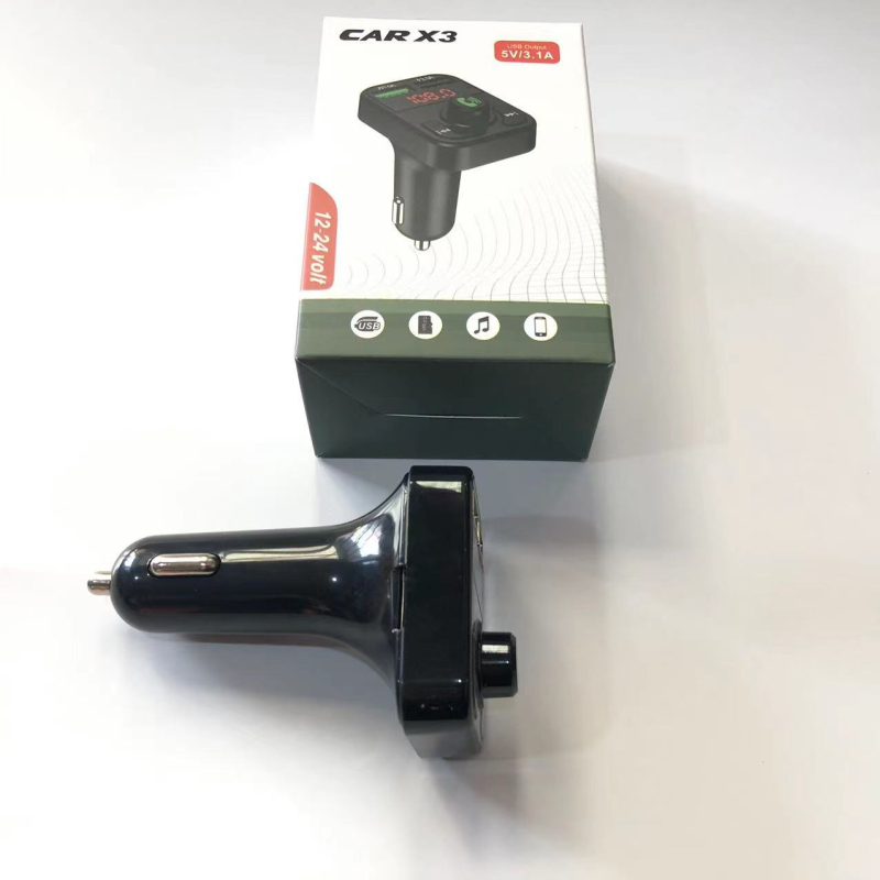 Autó Bluetooth MP3 lejátszó és vevő, USB lejátszás, FM rádió, 12V tápegység, Monokróm kijelző (USB, FM, 12V)