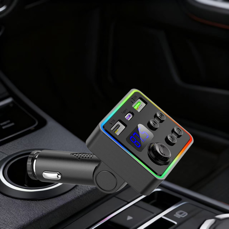 Autóba Bluetooth MP3 lejátszó, FM-transzmitter, 12-24V tápegység, Bluetooth interfész, Monokróm kijelző, Modellek D15–D19