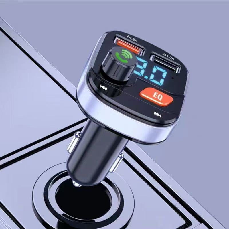 Autós MP3 lejátszó és Bluetooth vevő FM rádióval, Modell F03, 12–24V-os gyújtózsinóros tápellátás, memória nélküli