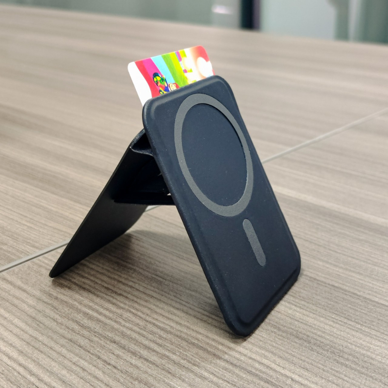 Suport magnetic pentru carduri și stativ de masă pentru telefon – plastic, design desen animat