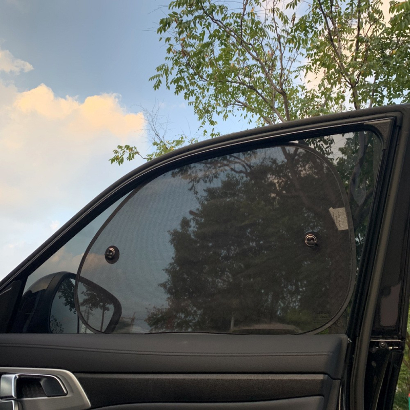 Автомобилен сенник за странични и задни прозорци, полиестерна мрежа, монтиране с вакуумни чаши, универсално приложение, топлоизолация, възможност за печат на лого