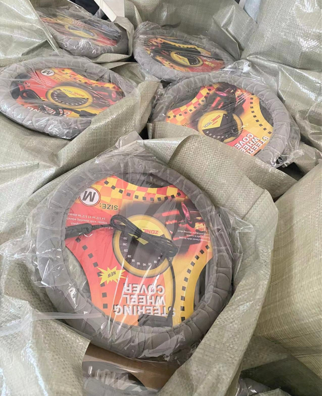 Κάλυμμα τιμονιού αυτοκινήτου για χειμώνα — βελούδινο ύφασμα, καθολική εφαρμογή, δυνατότητα προσαρμογής, εκτύπωση λογότυπου, μάρκα Shangtong