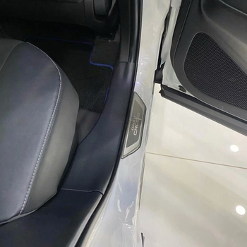 Nehrđajući čelični vanjski pragovi za Toyota Corolla Cross (2020+), automatska mjenjač, prilagodljivo