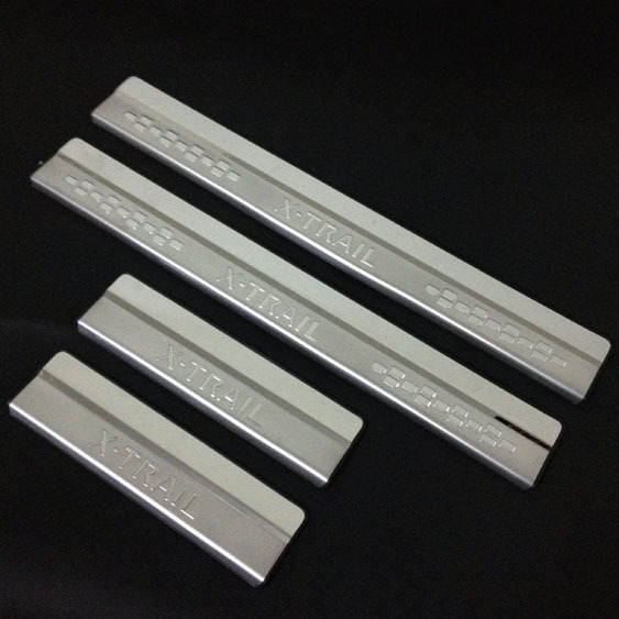 Nissan X-Trail (2014-2021) külső küszöbcsíkok rozsdamentes acélból, 4 darab, testreszabható feldolgozás