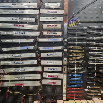 LED rozsdamentes acél küszöbcsík Toyota Wish 2003 – Coolhks (Márka: Coolhks; Anyag: Rozsdamentes acél; Kompatibilitás: Toyota Wish 2003; LED)