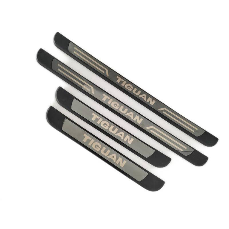 Prag din oțel inoxidabil pentru VW Tiguan Mk2 (2017-2022) — pedala de întâmpinare, personalizabil