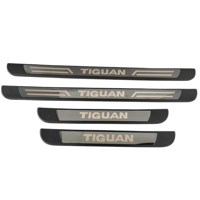 Prag din oțel inoxidabil pentru VW Tiguan Mk2 (2017-2022) — pedala de întâmpinare, personalizabil