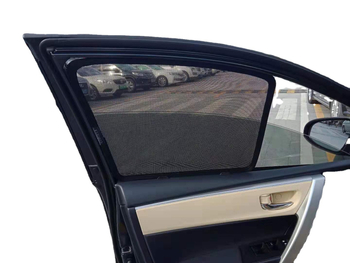 Персонализирана автомобилна слънцезащитна завеса за странични прозорци, прозрачно мрежесто платно с магнитно закрепване; монтаж тип висяща система; марка Songyada; обработка по поръчка; възможност за частно етикетиране.