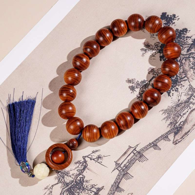 Thuja puidust helmeste käevõru, etnilise stiiliga, poleeritud käsitöö, kingitus vanematele ja sõpradele, suvi 2024